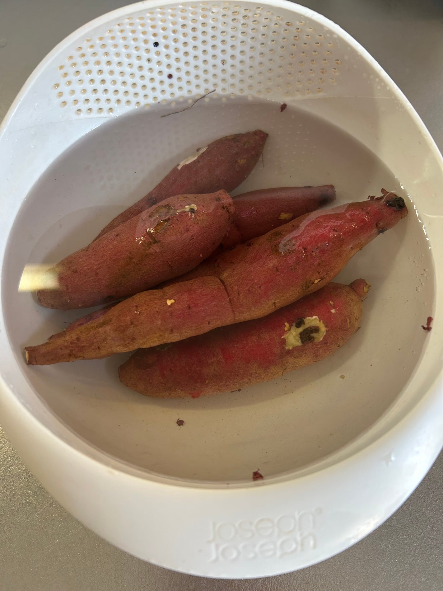 ひふみレイキ💫フォロバ♾️ on LIPS 「お腹ポッコリにげんなりさん❣️私は毎日さつまいものおやつを食べ..」(2枚目)