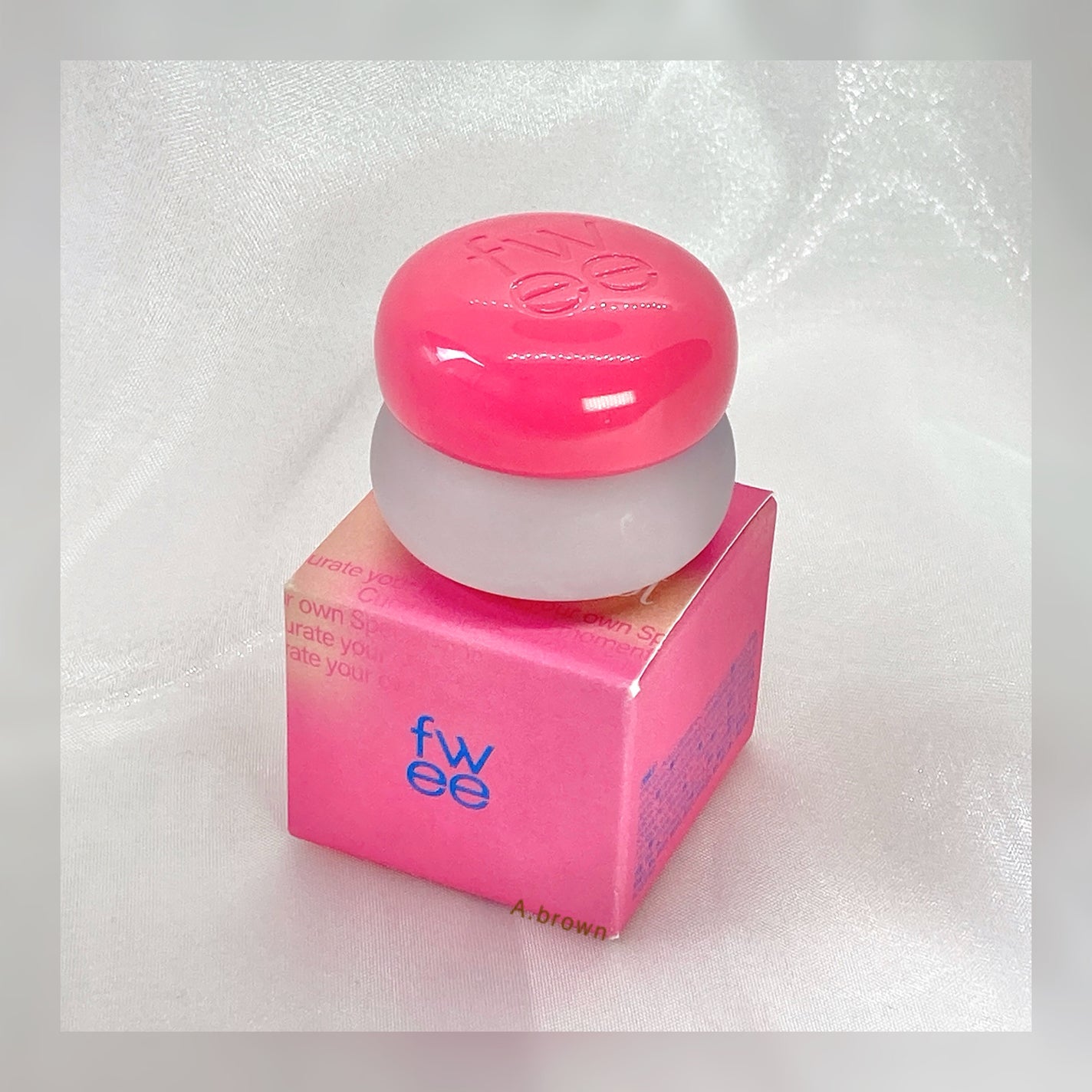 リップアンドチーク ブラーリープリンポット/fwee/口紅を使ったクチコミ(5枚目)