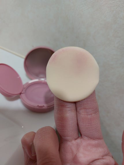 フラッフィーベルベットクッションチーク /TFIT/ジェル・クリームチークを使ったクチコミ(4枚目)