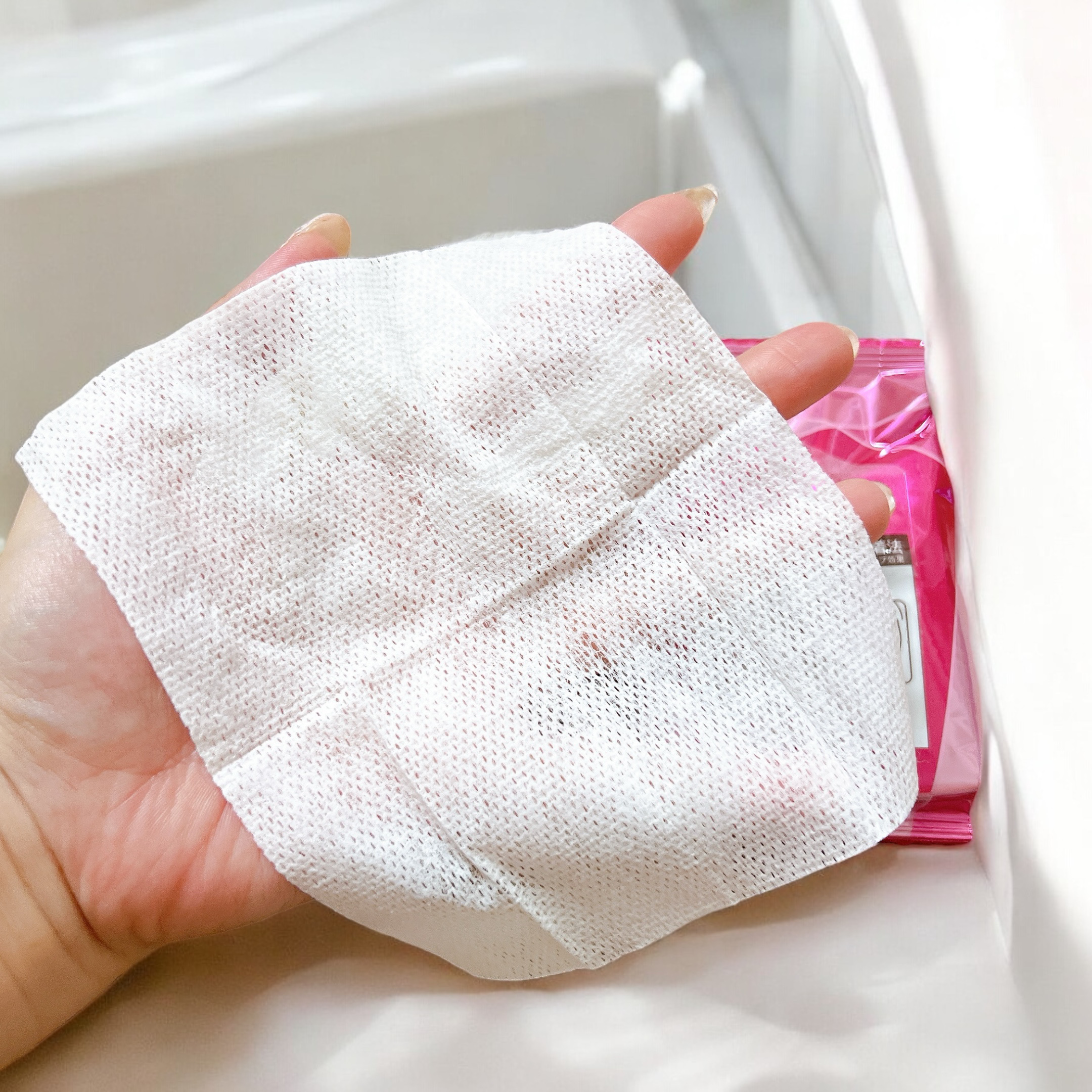 ビオレ メイク持続シート さらマット肌/ビオレ/フェイスシートを使ったクチコミ（3枚目）