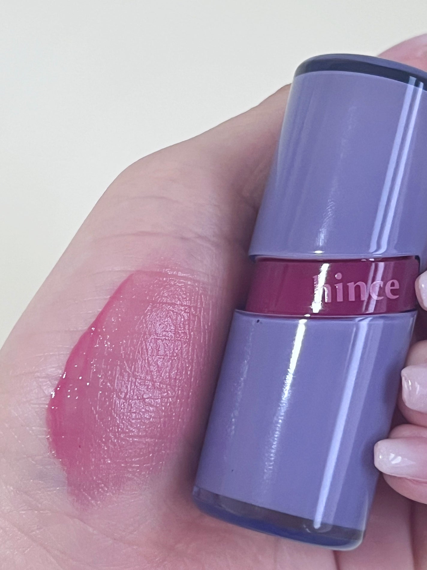 ロウグロウジェルティント/hince/リップティントを使ったクチコミ(2枚目)