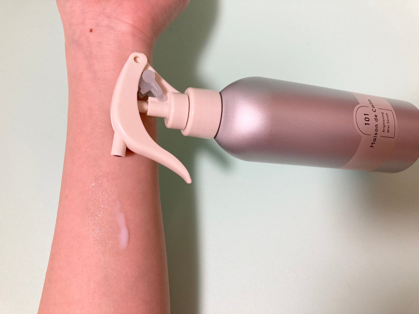 メゾン ド カーム ブライトニング ミストセラム/ナリスアップ/ボディローションを使ったクチコミ(4枚目)