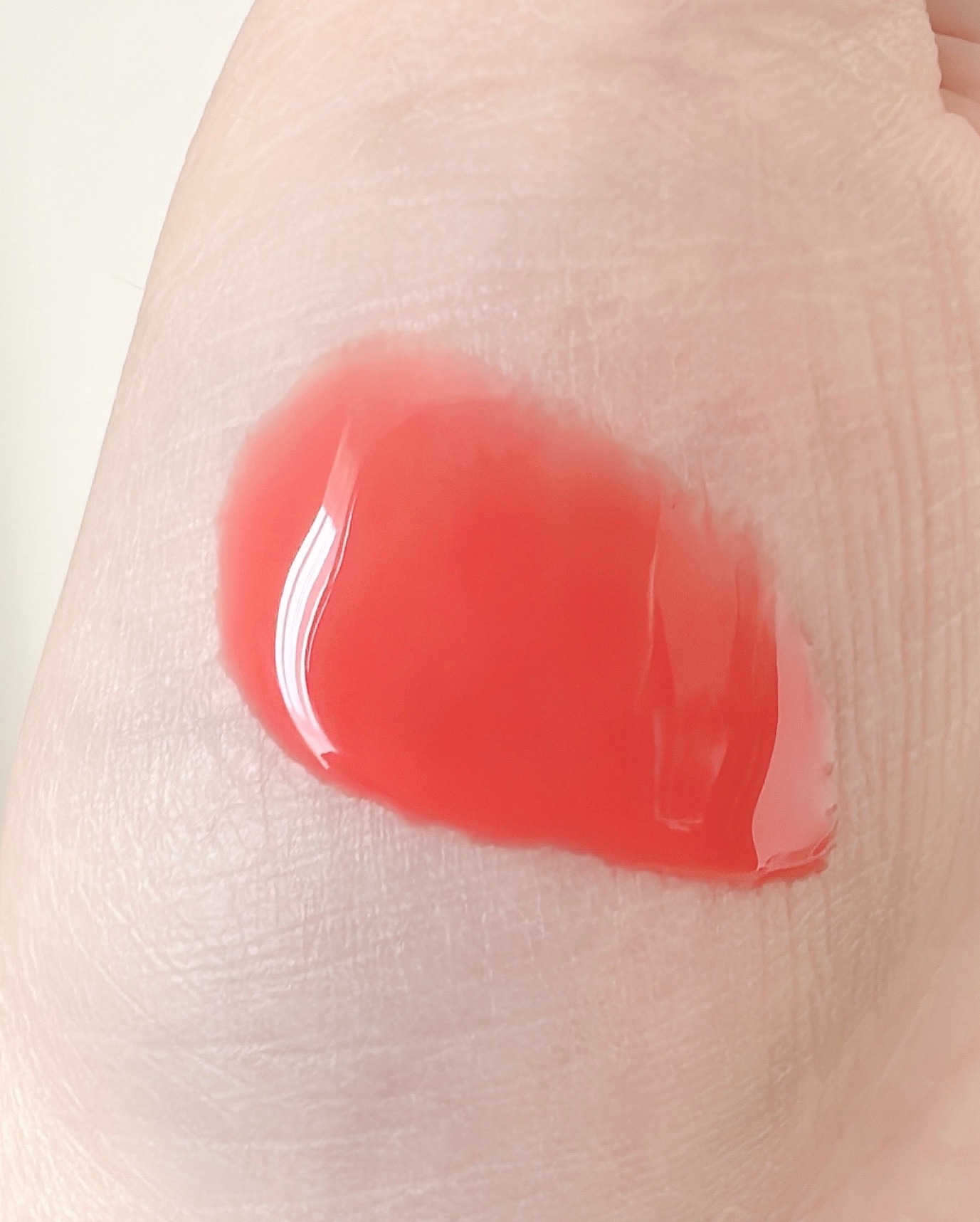 ジューシーベリープランピングリップオイル/TOCOBO/リップグロスを使ったクチコミ（3枚目）