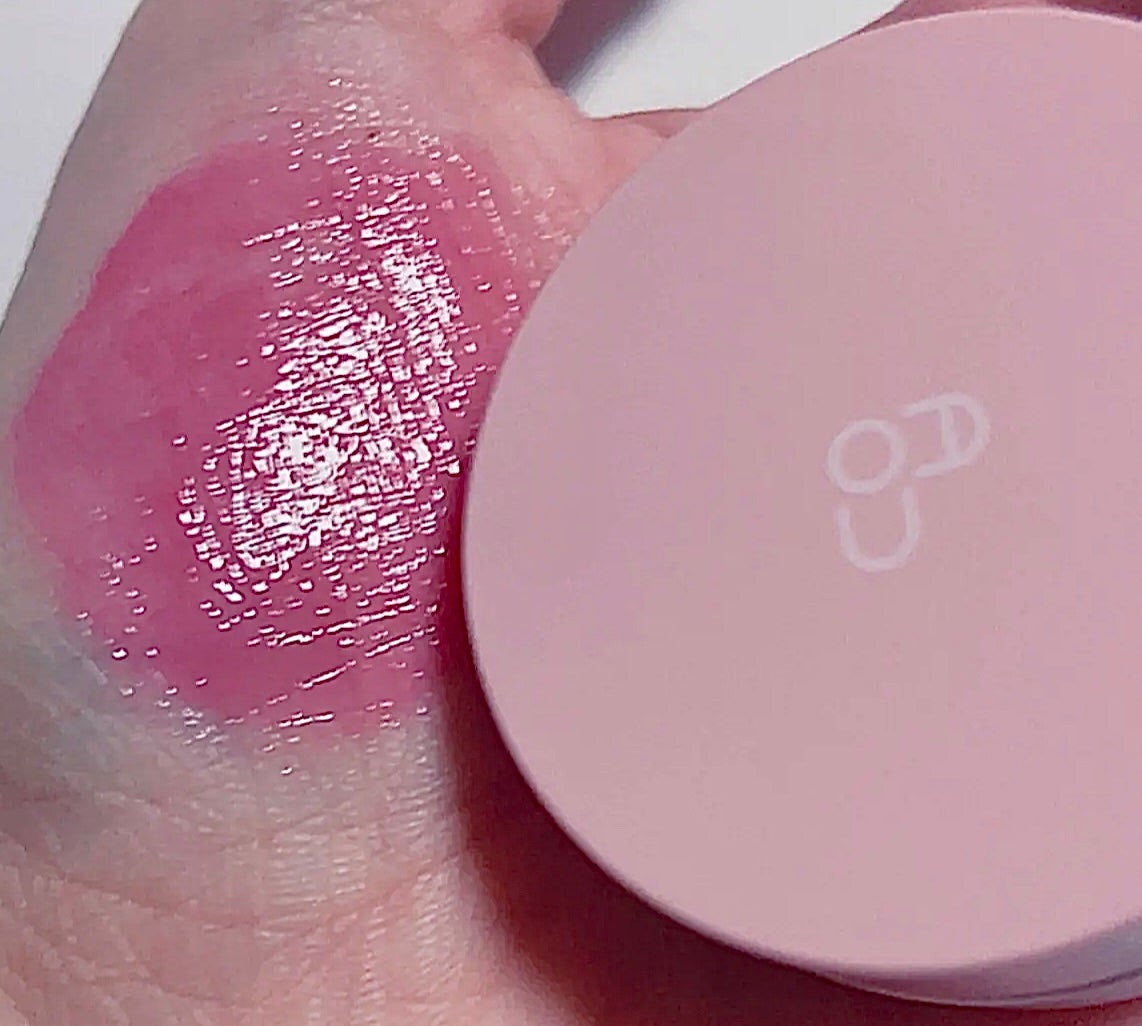 GLOWY TINT BALM/AOU/リップグロスを使ったクチコミ(3枚目)