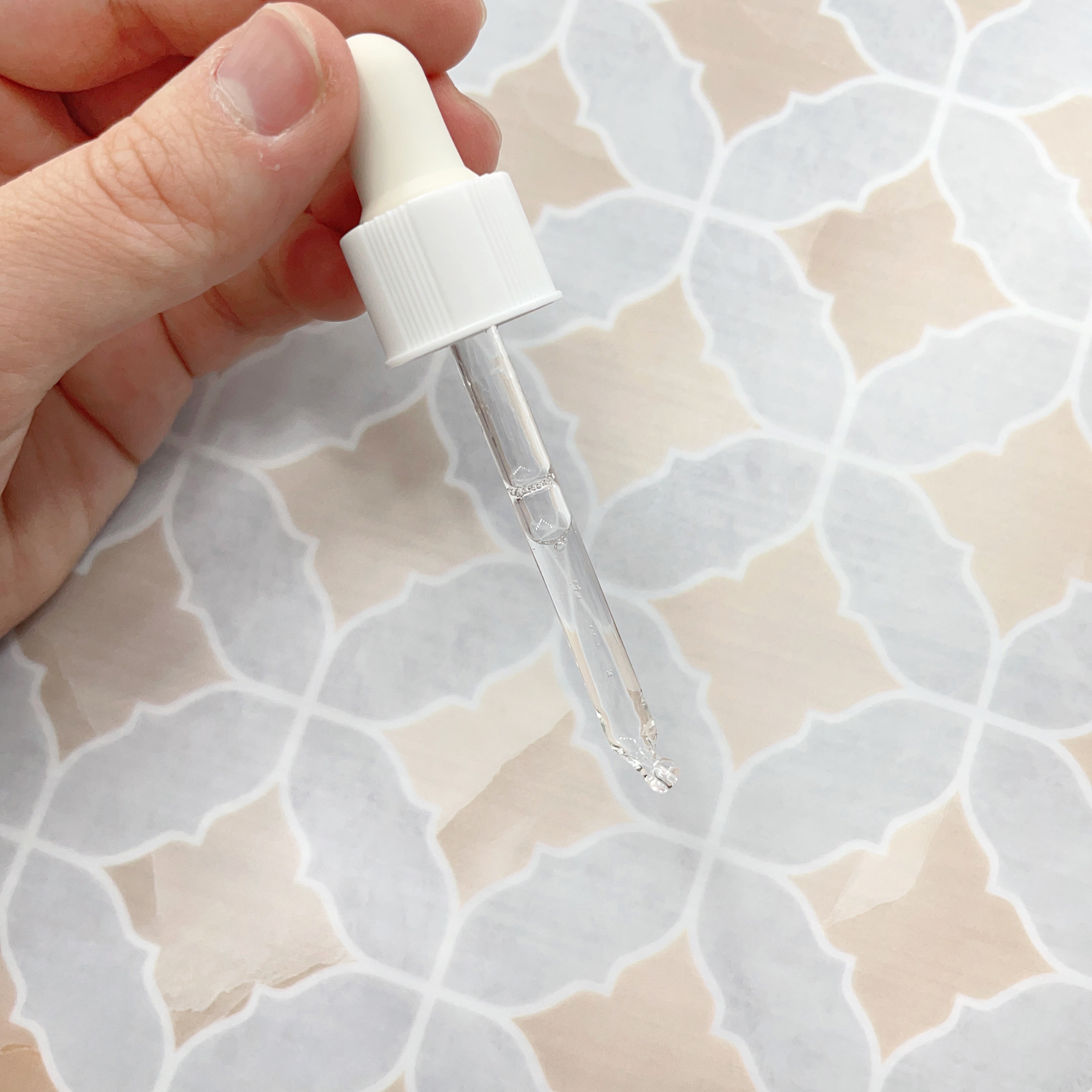 ガラクナイアシン2.0エッセンス/manyo/美容液を使ったクチコミ（2枚目）