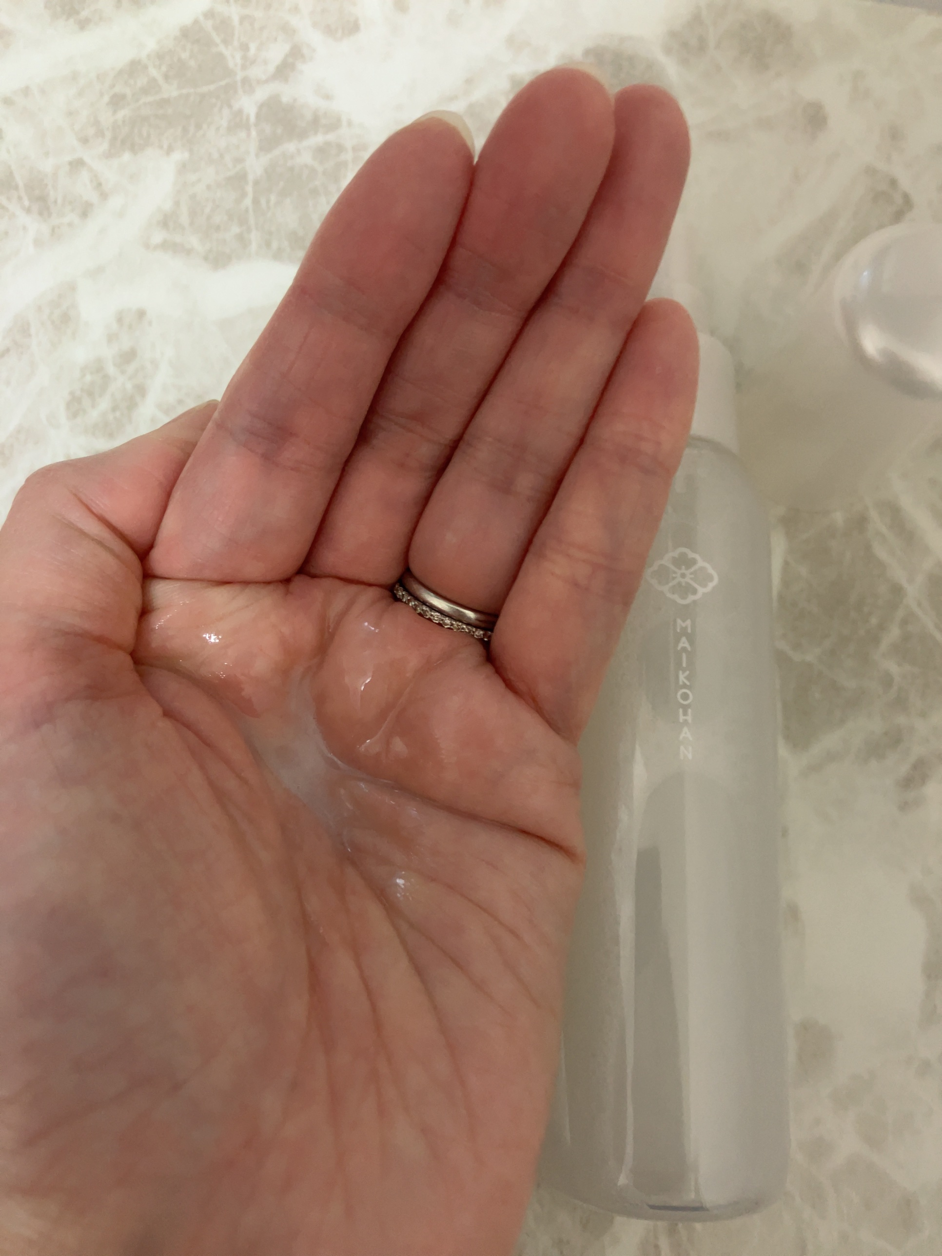 サナ　舞妓はん　化粧もちおしろいミスト/舞妓はん/フィックスミストを使ったクチコミ（3枚目）