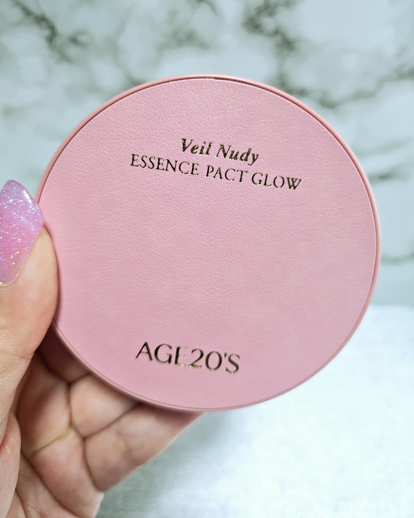 ヴェールヌーディ エッセンスパクトグロウ/AGE20’s/クリーム・エマルジョンファンデーションを使ったクチコミ（2枚目）