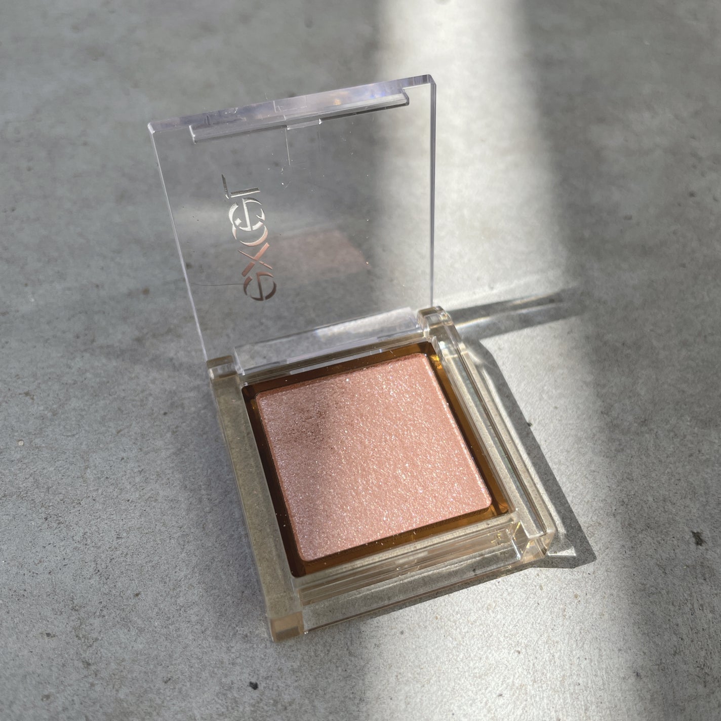 アイプランナー/excel/単色アイシャドウを使ったクチコミ(1枚目)