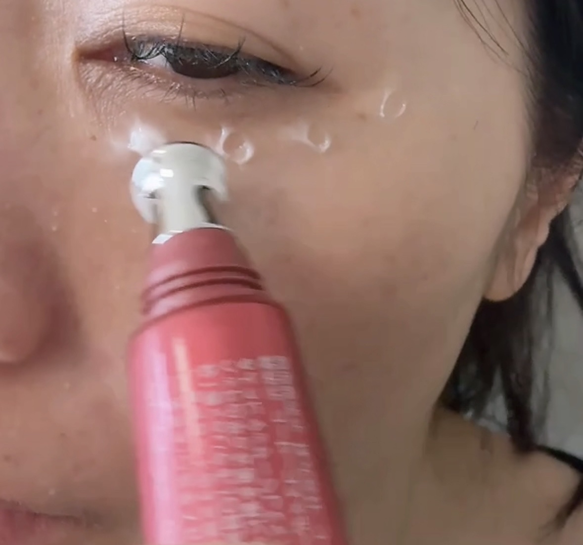 グレイス ワン リンクルケア リンクルリフトＶ エッセンス/グレイスワン/美容液を使ったクチコミ（3枚目）