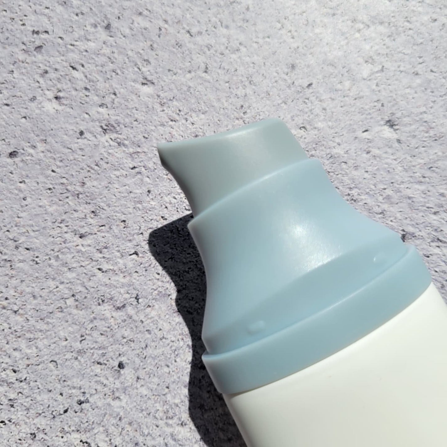 ヒアルーシカ ウォーターフィット サンセラム/SKIN1004/日焼け止めローションを使ったクチコミ(2枚目)