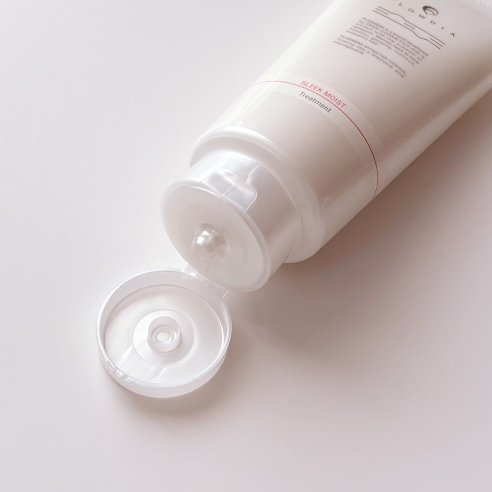 フローディア トリートメント スリークモイスト/FLOWDIA/洗い流すヘアトリートメントを使ったクチコミ(7枚目)