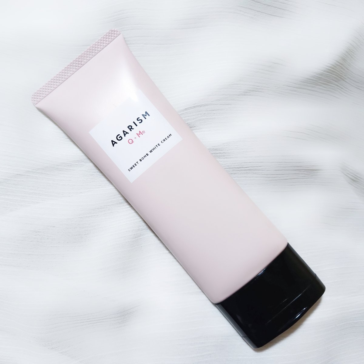キューミースウィートボムホワイトクリーム/AGARISM/ボディクリームを使ったクチコミ（2枚目）