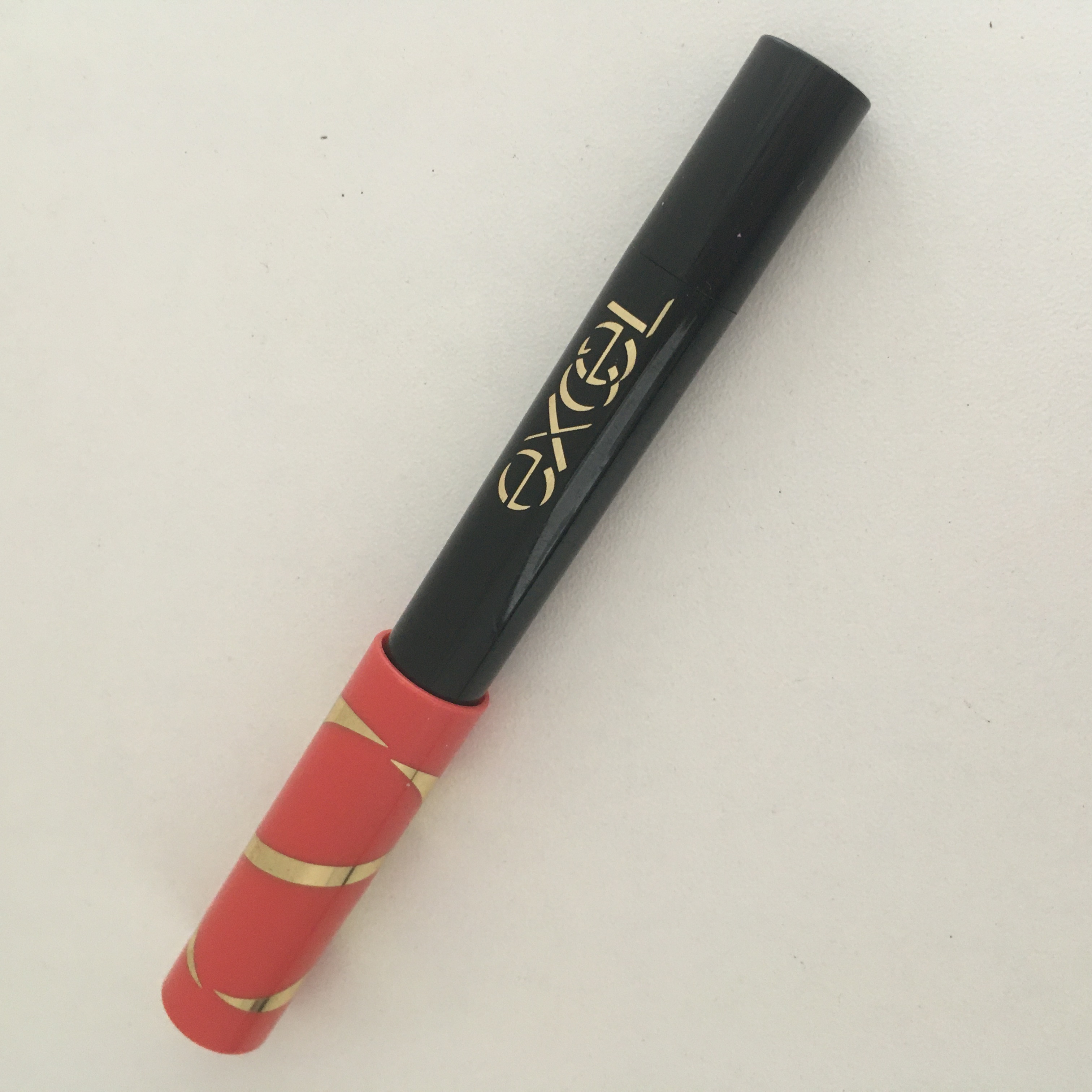 リップスーツ LS03 タイガーリリー/excel/口紅を使ったクチコミ（1枚目）