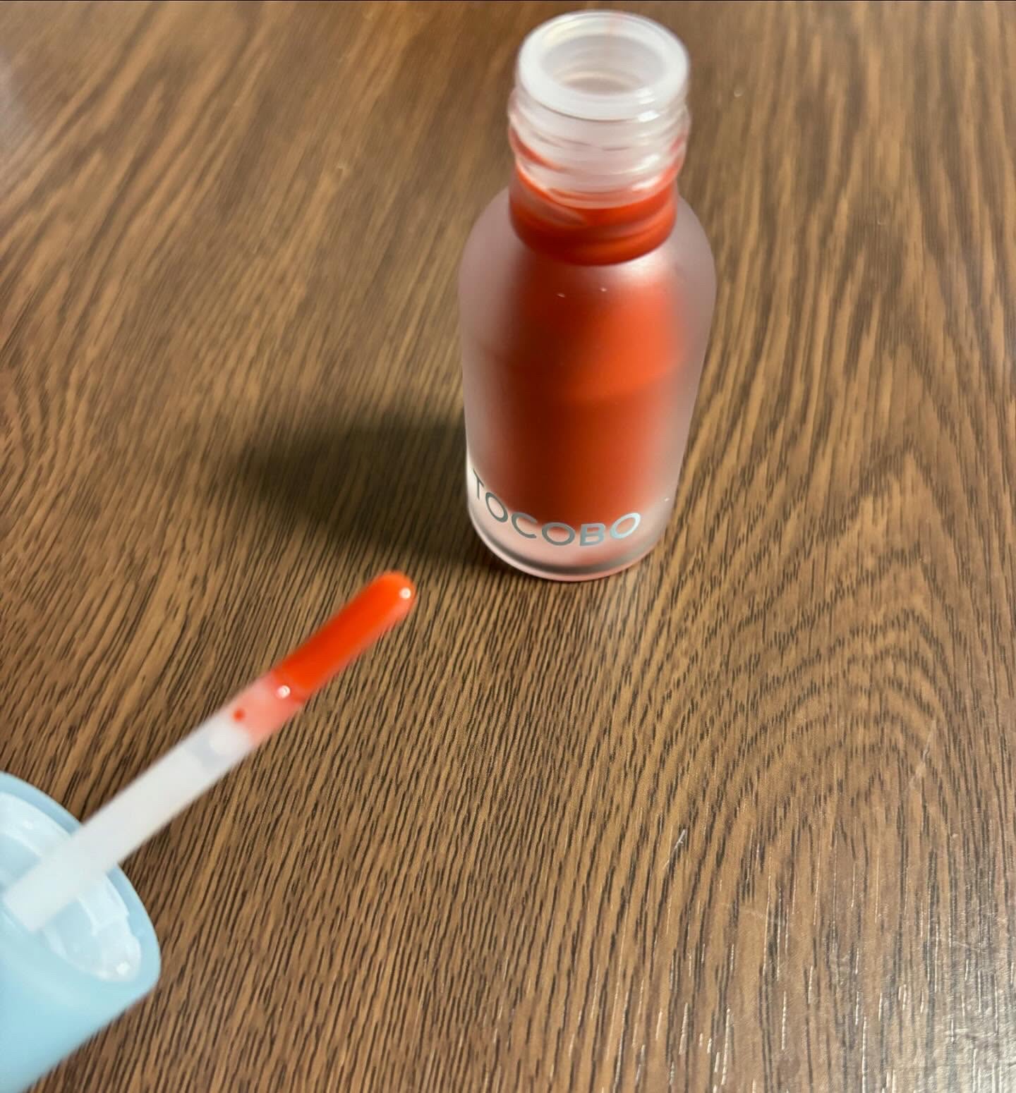 ジューシーベリープランピングリップオイル/TOCOBO/リップグロスを使ったクチコミ（3枚目）