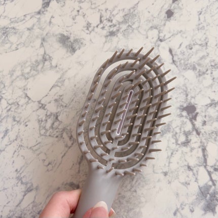 ユニークリー 4wayスムースヘアブラシ/ビー・エヌ/ヘアブラシを使ったクチコミ(5枚目)