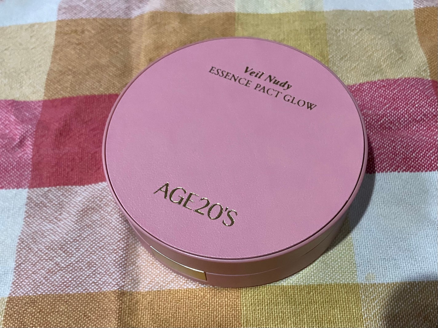 ヴェールヌーディ エッセンスパクトグロウ/AGE20’s/クリーム・エマルジョンファンデーションを使ったクチコミ(2枚目)