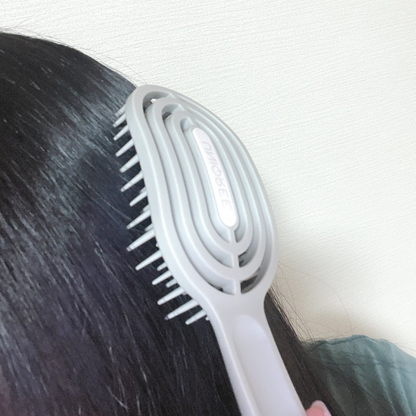 ユニークリー 4wayスムースヘアブラシ/ビー・エヌ/ヘアブラシを使ったクチコミ(4枚目)