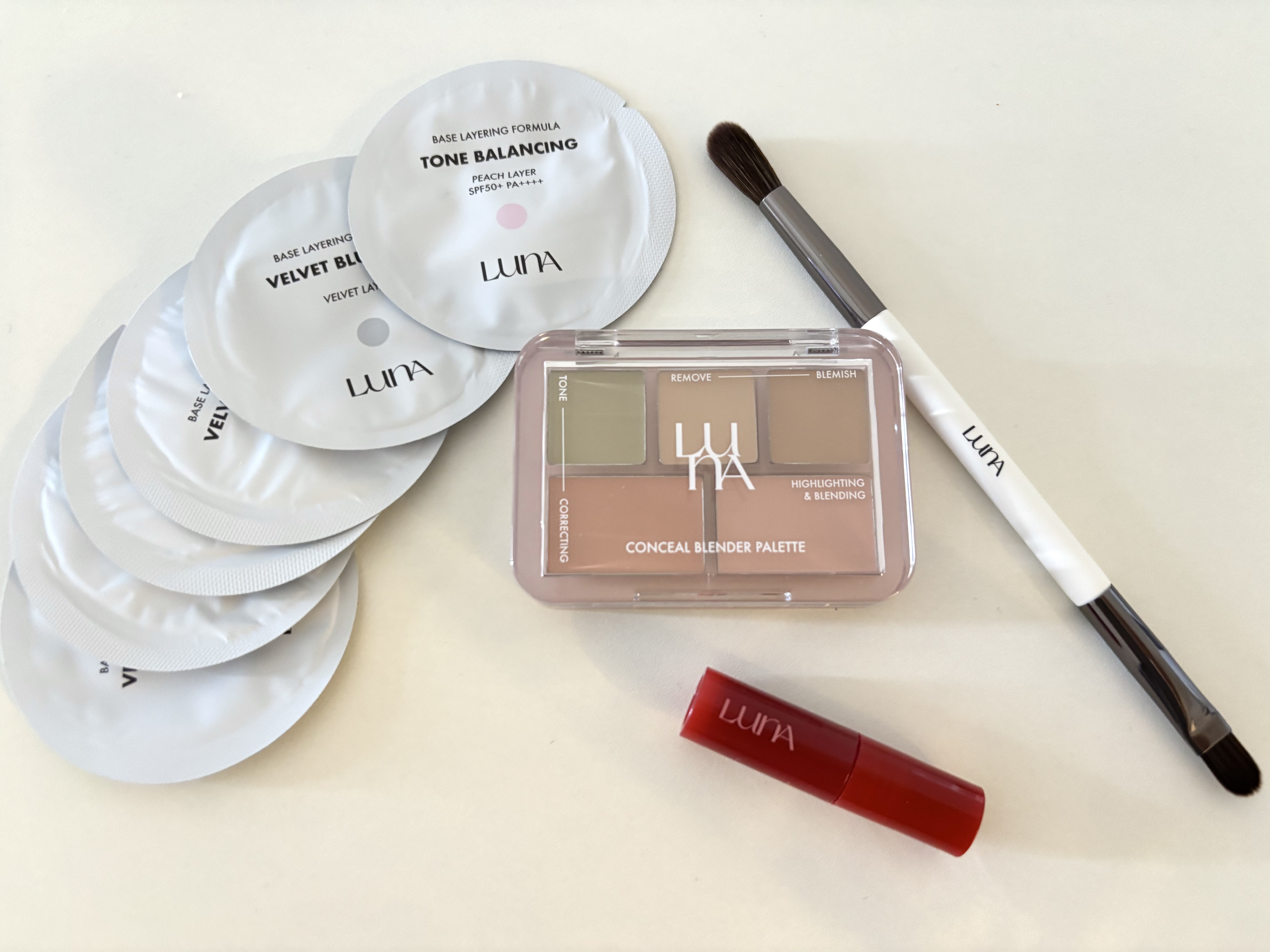 コンシールブレンダーパレット/LUNA/パレットコンシーラーを使ったクチコミ（3枚目）