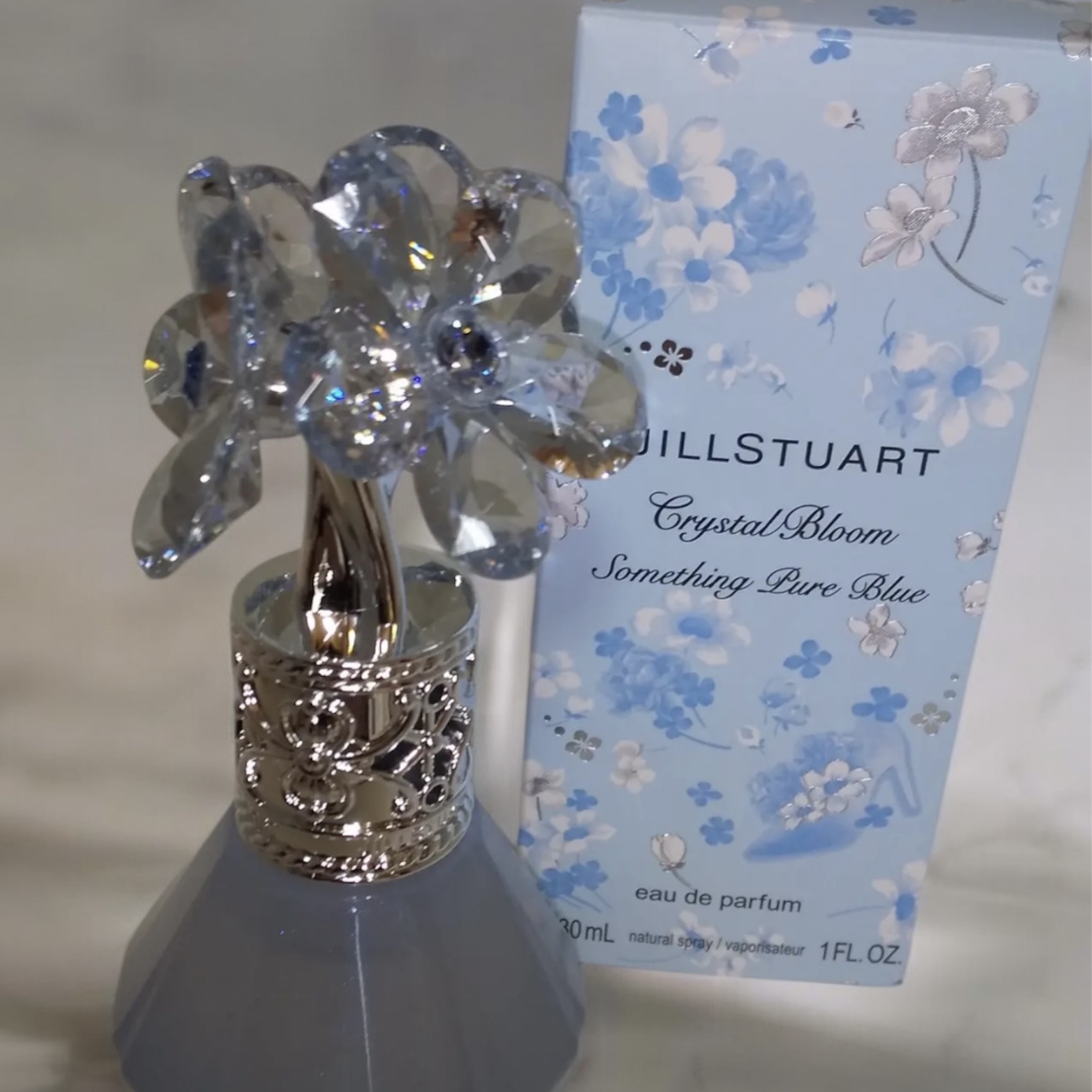 ジルスチュアート クリスタルブルーム サムシングピュアブルー  オードパルファン 2024年/JILL STUART/香水(レディース)を使ったクチコミ（2枚目）