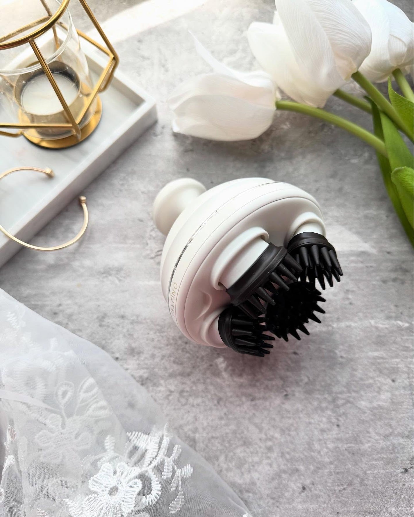 充電式EMSヘッドスパ プレミア/FESTINO/ヘッドマッサージャーを使ったクチコミ(1枚目)