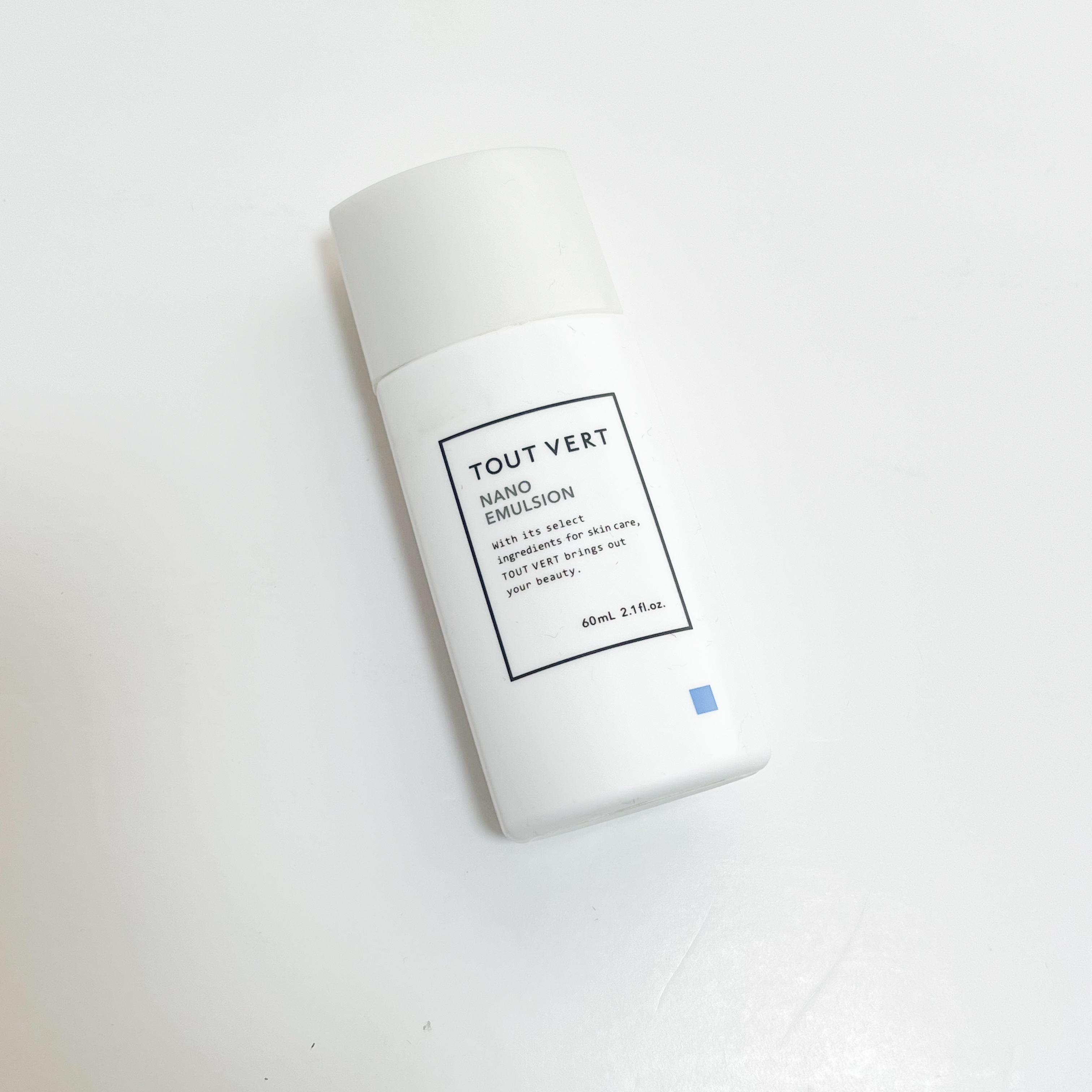 最近のスキンケア健忘録
TOUT VERT
浸透湿潤セラミド１０％★ナノエマルジョン

これは昔使っていて久しぶりに戻ってきたスキンケアアイテムです。
さらさらっとした白い液体で乳液というより化粧水みたいな使い心地ですが、肌にうるおいをしっ