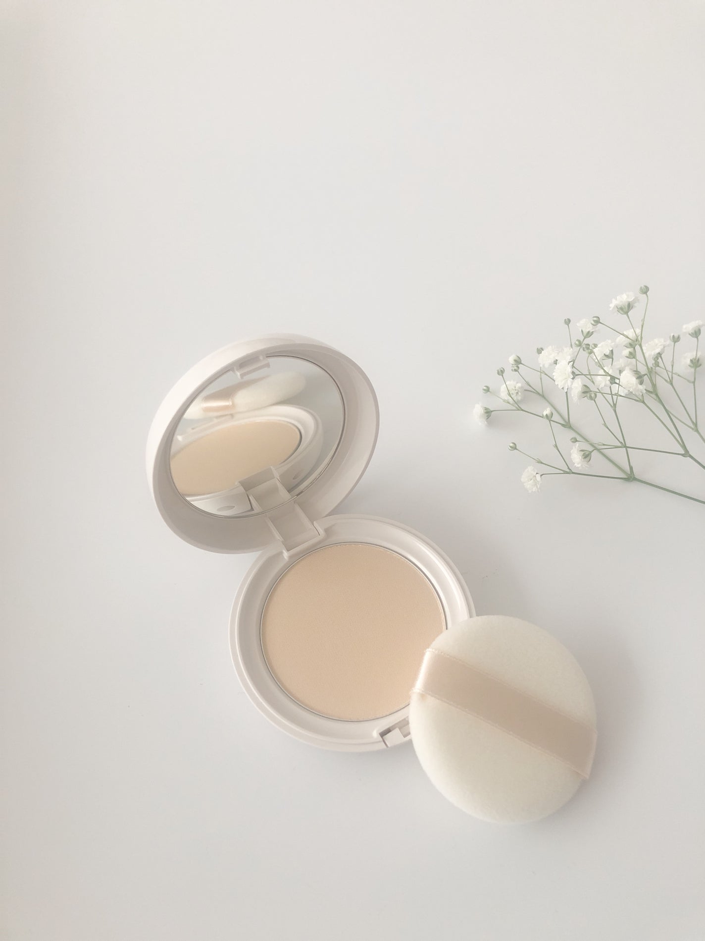 エッセンスパウダー /セラフォア/プレストパウダーを使ったクチコミ(2枚目)