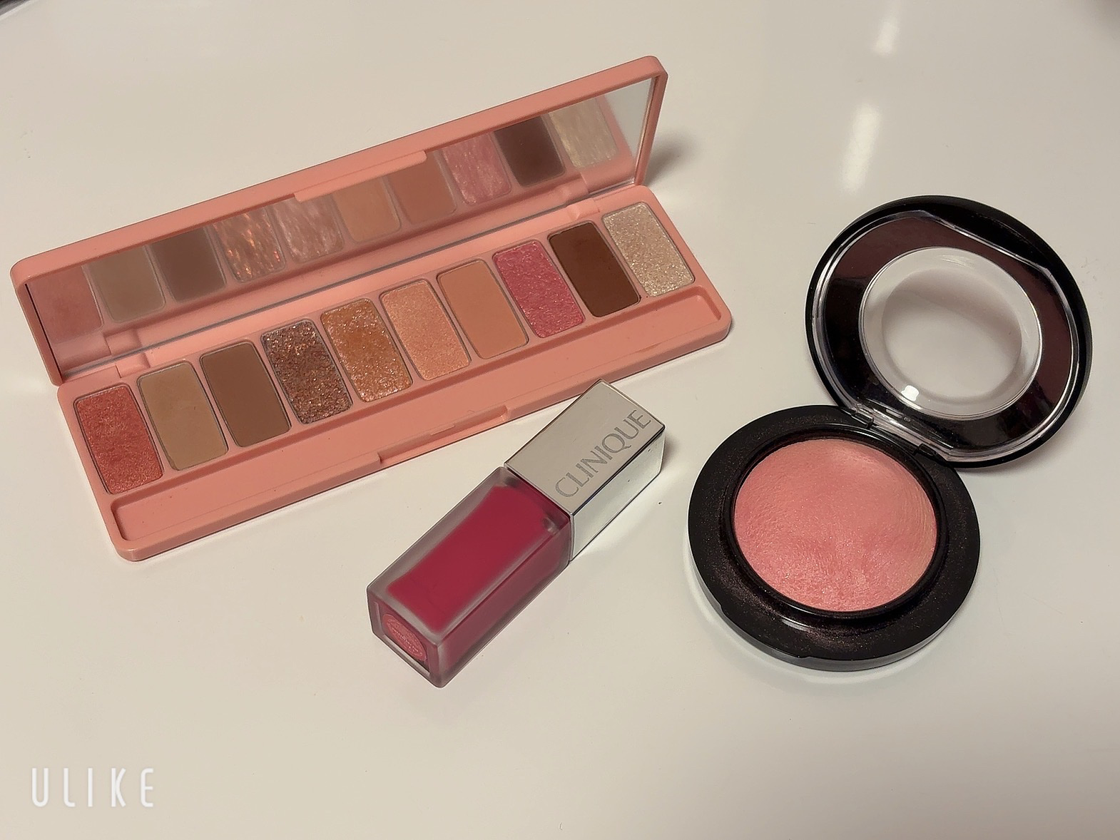 クリニーク ポップ リキッド マット/CLINIQUE/口紅を使ったクチコミ（1枚目）