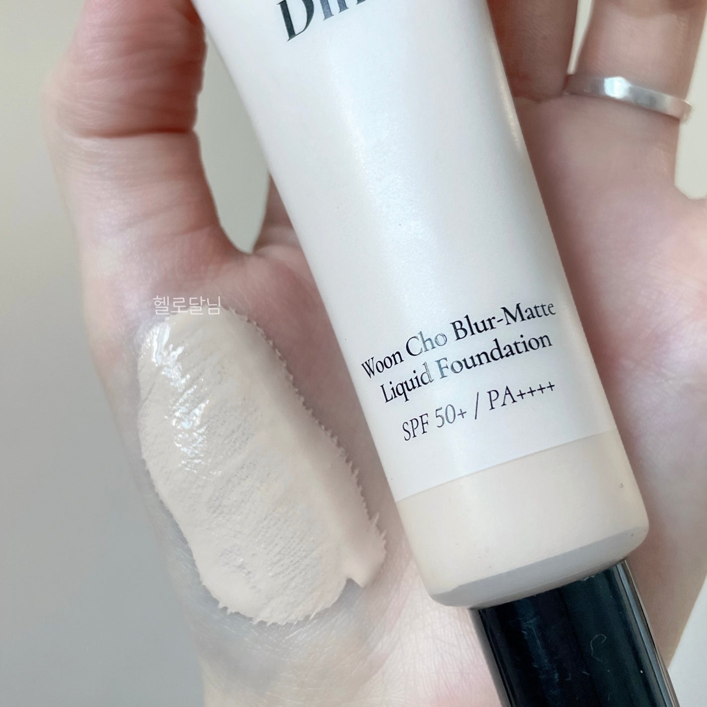 Woon Cho Blur Matte Liquid Foundation/Dinto/リキッドファンデーションを使ったクチコミ(3枚目)