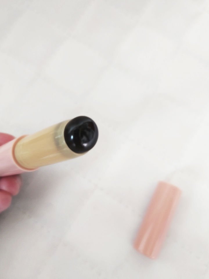 シリコーンリップブラシ/DAISO/メイクブラシを使ったクチコミ（3枚目）