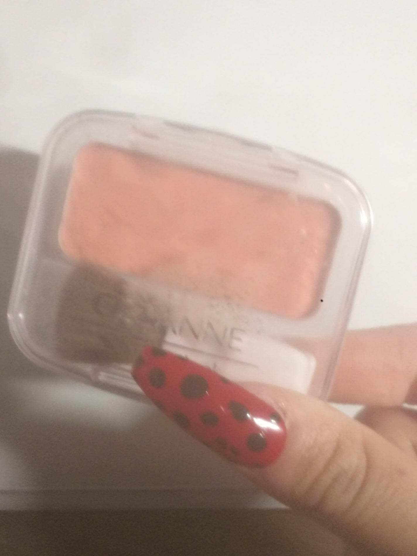 YUI︎ on LIPS 「今日はセットで投稿するよ!!❤️ダブルCEZANNEだよそれは..」(1枚目)