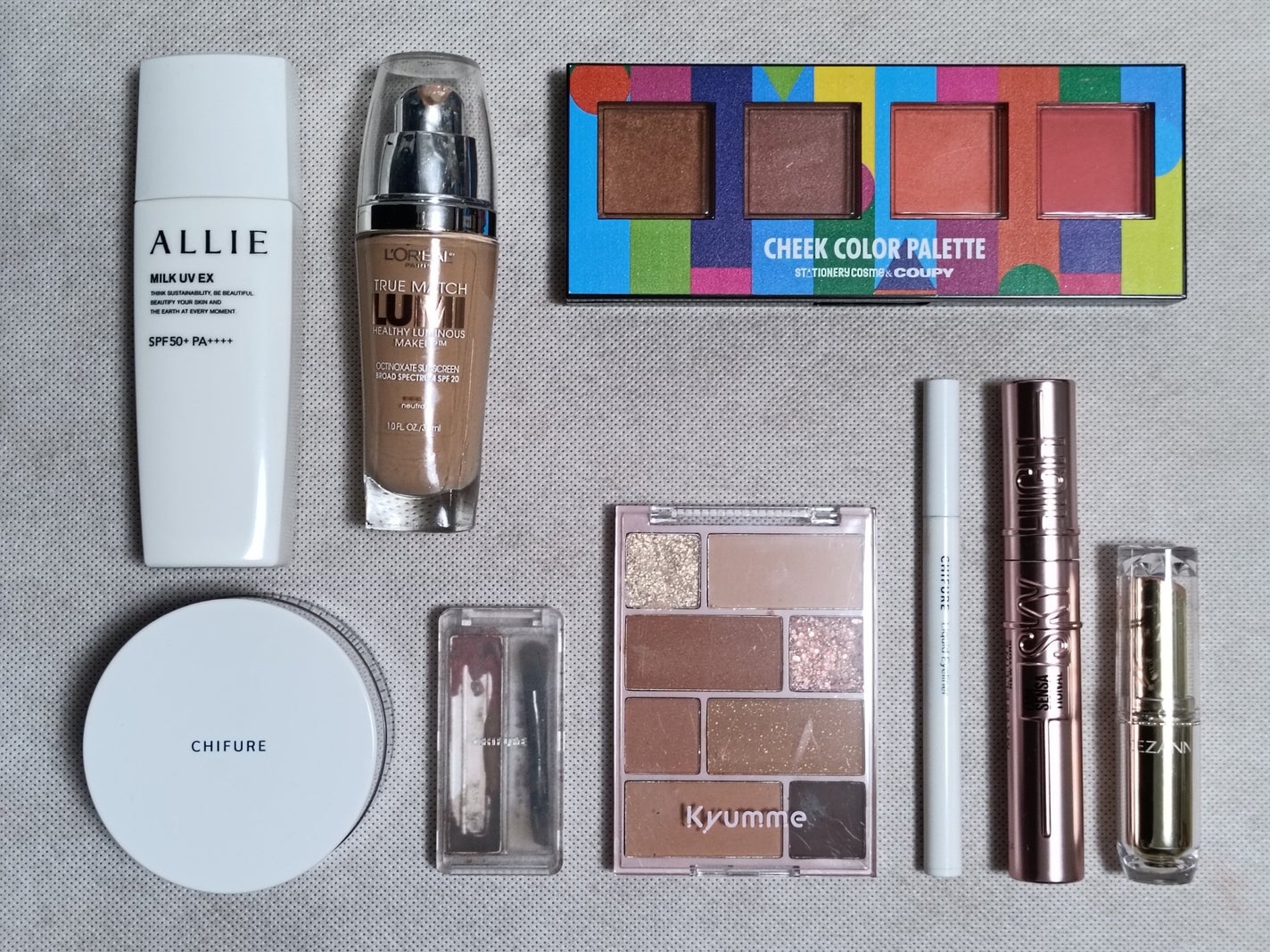 ラスティンググロスリップ/CEZANNE/口紅を使ったクチコミ(7枚目)