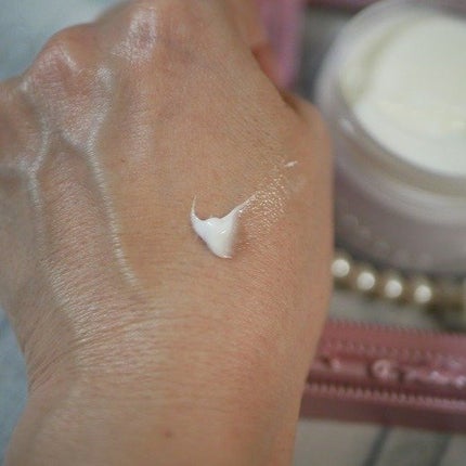 グラスーン グルタブライト VC リフタンクリーム/GLASSOON/フェイスクリームを使ったクチコミ(4枚目)