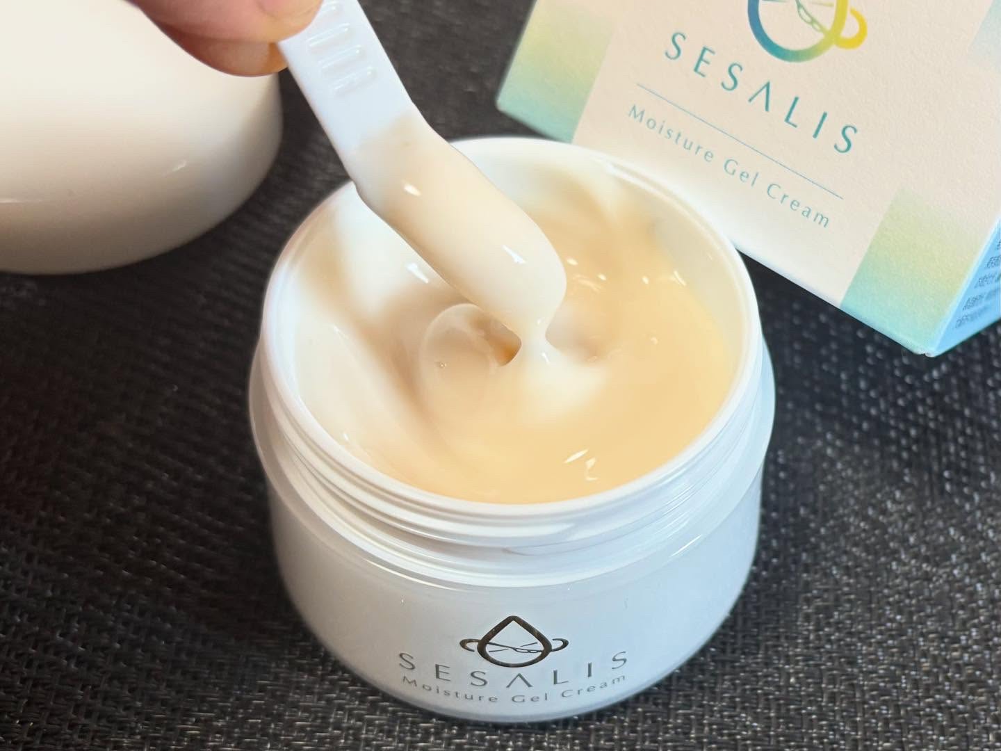 モイスチャージェルクリーム/SESALIS/フェイスクリームを使ったクチコミ（3枚目）