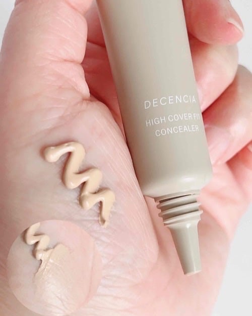 ディセンシア ハイカバーフィット コンシーラー/DECENCIA/リキッドコンシーラーを使ったクチコミ(3枚目)
