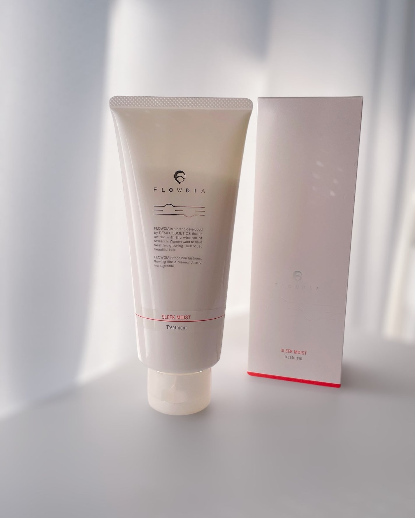 フローディア トリートメント スリークモイスト/FLOWDIA/洗い流すヘアトリートメントを使ったクチコミ(5枚目)