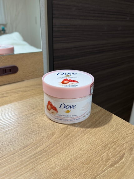 ダヴ ふわとろ クリーミースクラブ ザクロ&シアバター/ダヴ/ボディスクラブを使ったクチコミ(1枚目)