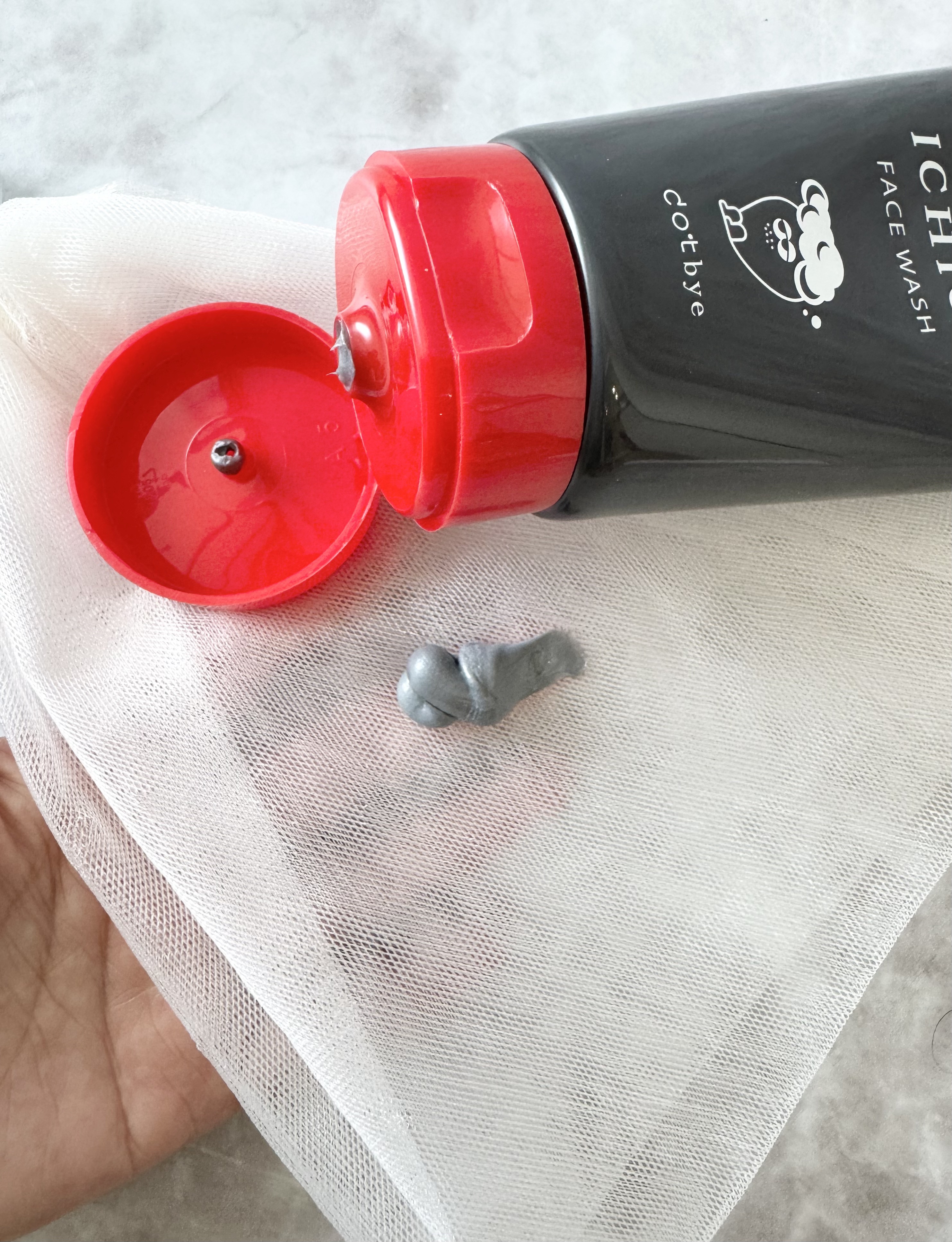 毛穴いちご洗顔 ブラック/ドットバイ/洗顔フォームを使ったクチコミ（2枚目）