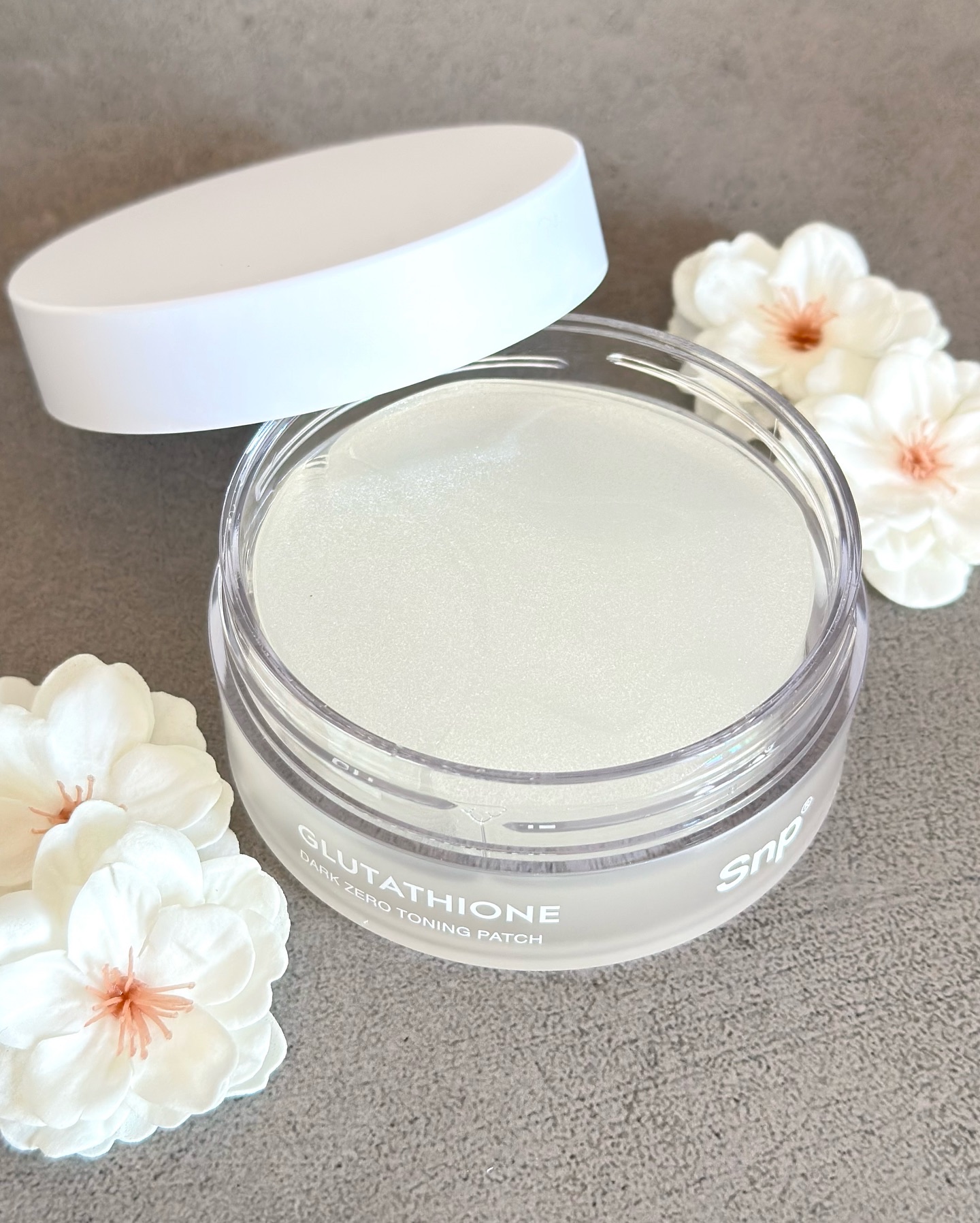 グルタチオンダークゼロトーニングパッチ/SNP/アイケア・アイクリームを使ったクチコミ（2枚目）