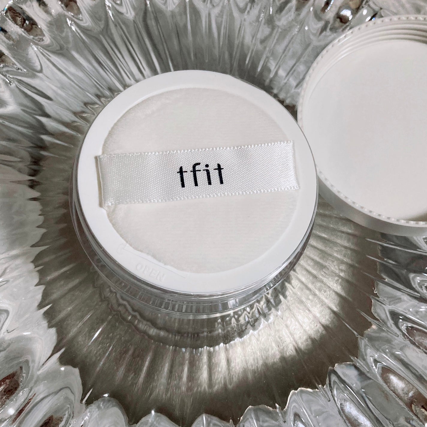 トランスルーセントセットフィニッシングパウダー/TFIT/ルースパウダーを使ったクチコミ(2枚目)