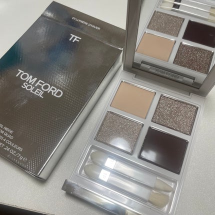 ソレイユ アイ カラー クォード 01 ルミエール ディヴェール(限定)/TOM FORD BEAUTY/アイシャドウパレットを使ったクチコミ(1枚目)