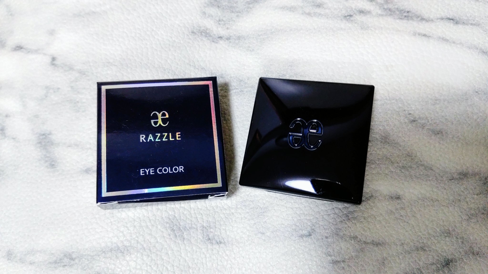 ラズル アイカラー/エレガンス ラズル /単色アイシャドウを使ったクチコミ（1枚目）