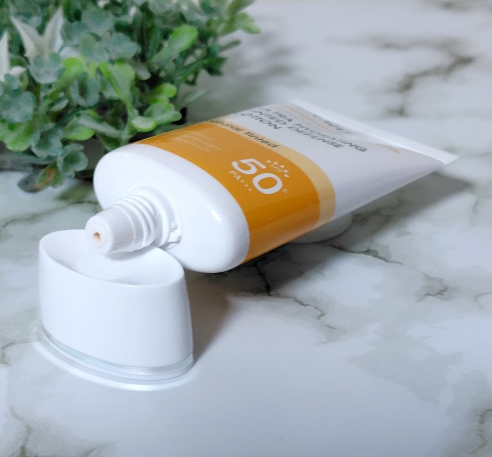 サンスクリーン+モイスト(色付き)<日焼け止め>/DR.WU/日焼け止めローションを使ったクチコミ(3枚目)