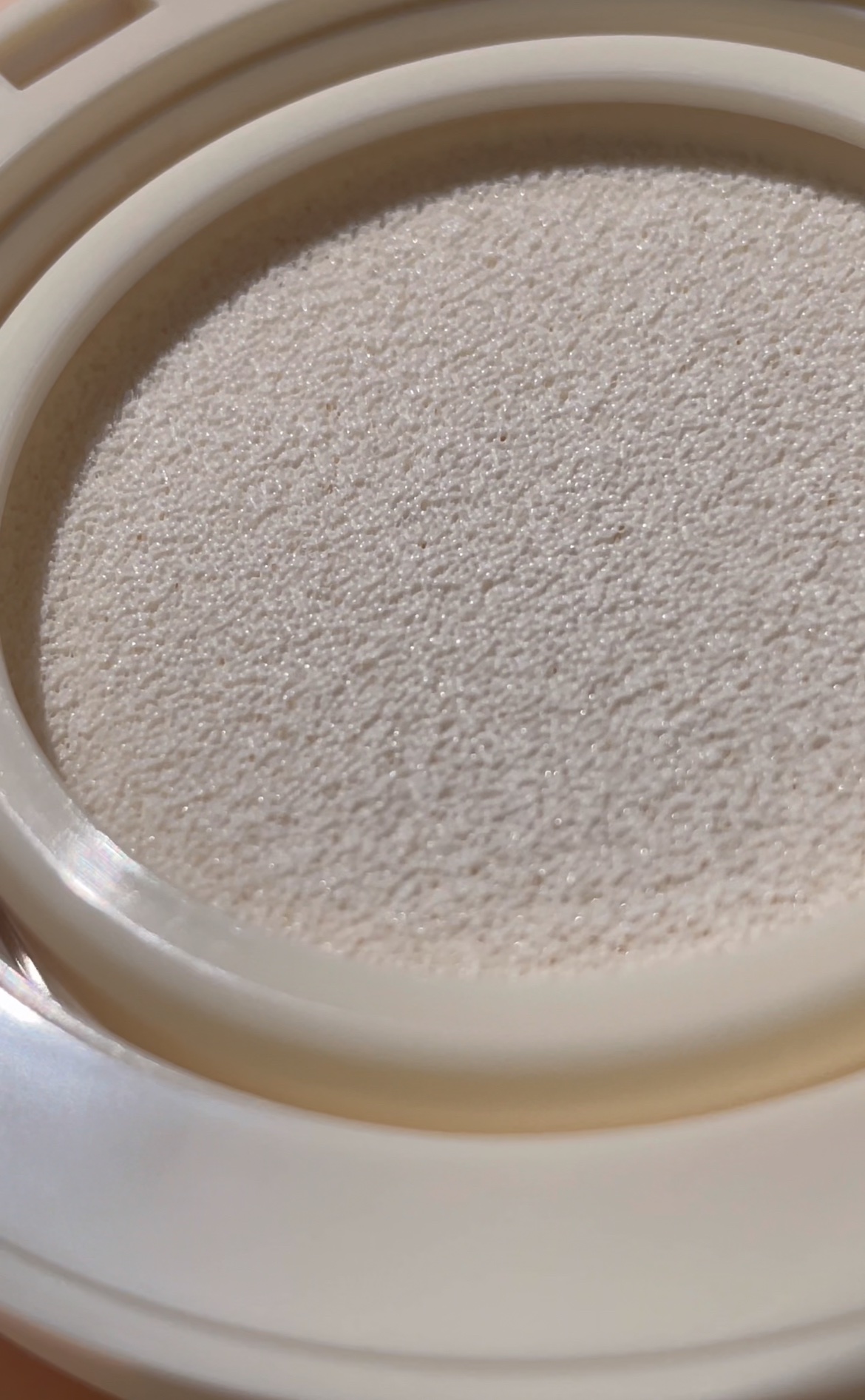 日焼け止めクッション SPF 43 PA+++/モンディエス/日焼け止めローションを使ったクチコミ（3枚目）