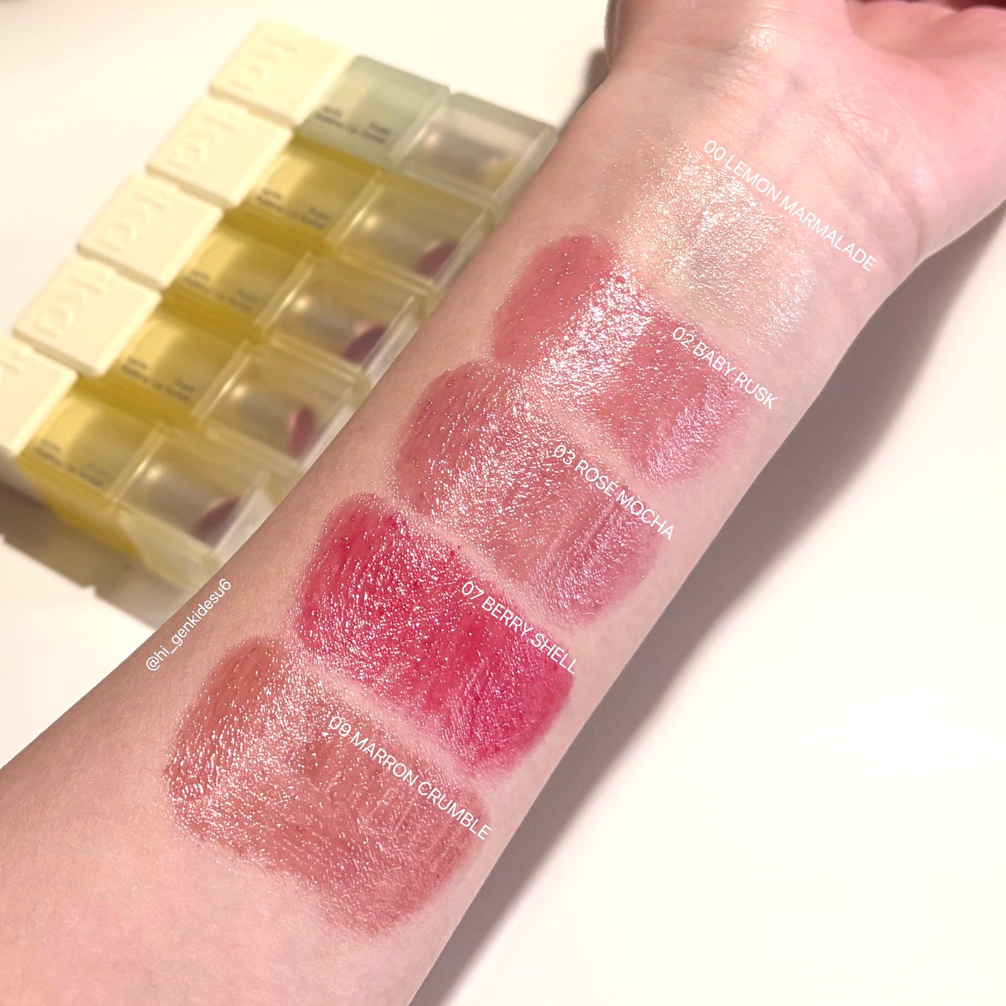 シュガーラビングリップソルベ/narka/リップスクラブを使ったクチコミ(4枚目)