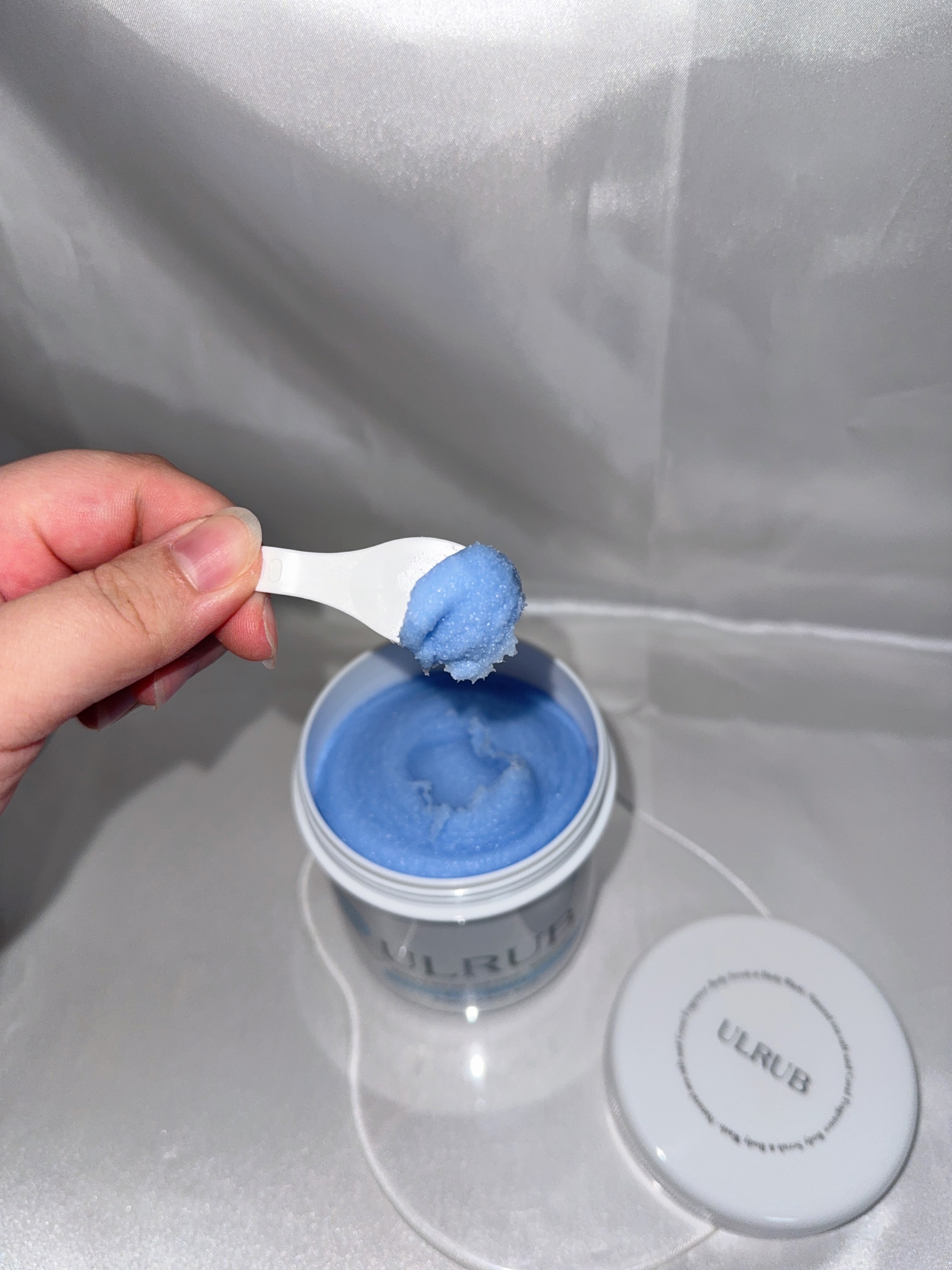 ボディスクラブ White Lily/ULRUB/ボディスクラブを使ったクチコミ（2枚目）