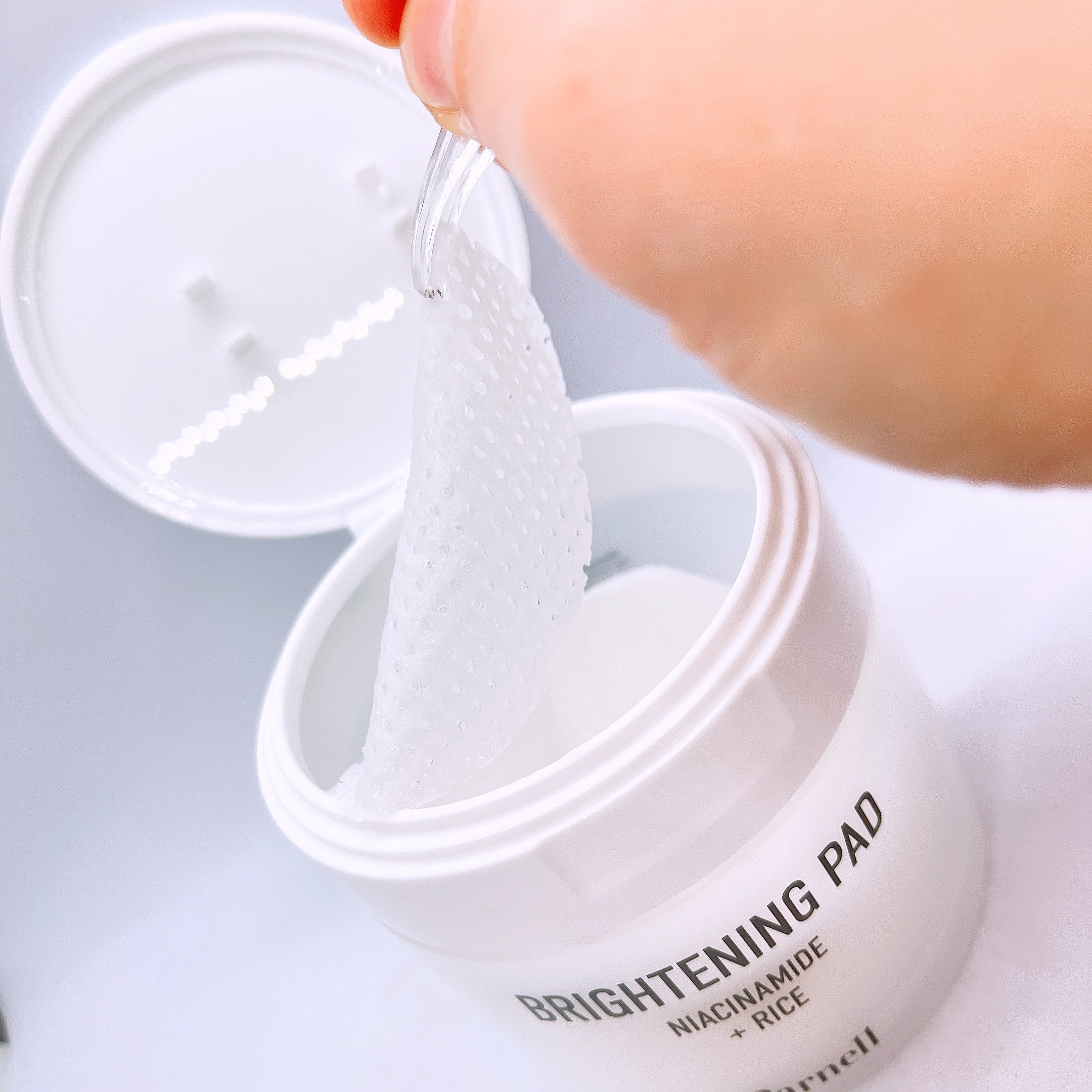 ナイアシンアミド　ライス　ブライトニング　パッド/parnell/トナーパッドを使ったクチコミ（3枚目）