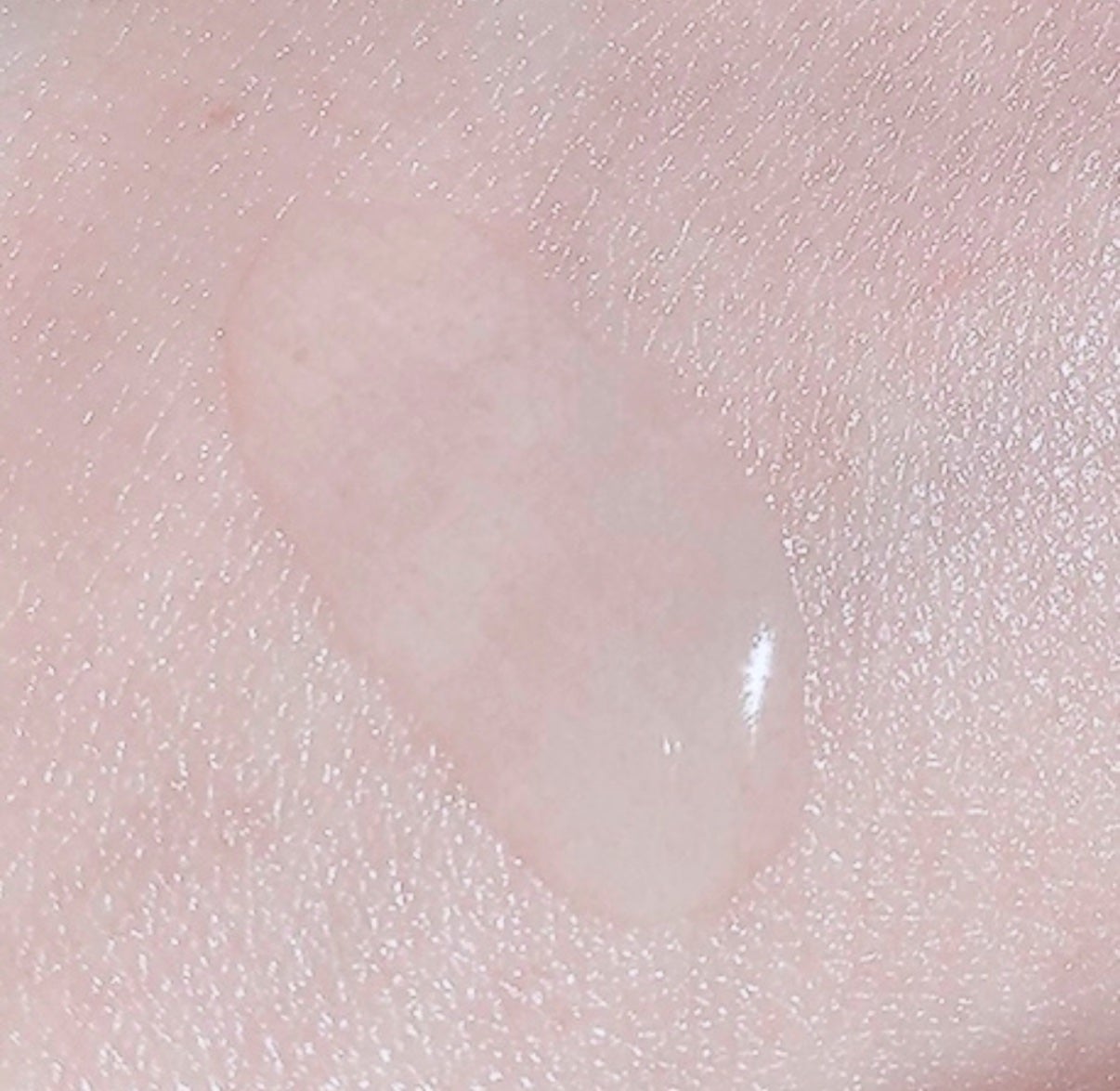 ドレススノー ローション【医薬部外品】 /アテニア/化粧水を使ったクチコミ(2枚目)