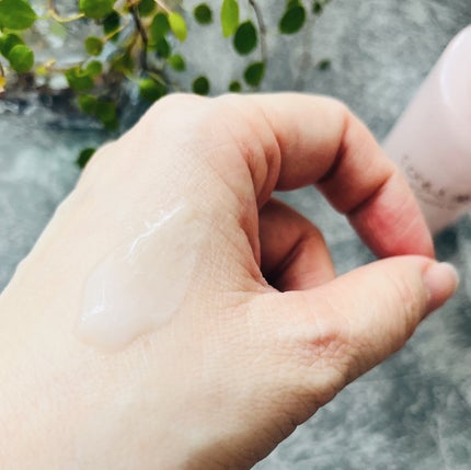 くびもと美人 あごライン集中ケア美容液 /マックス/フェイスクリームを使ったクチコミ(5枚目)