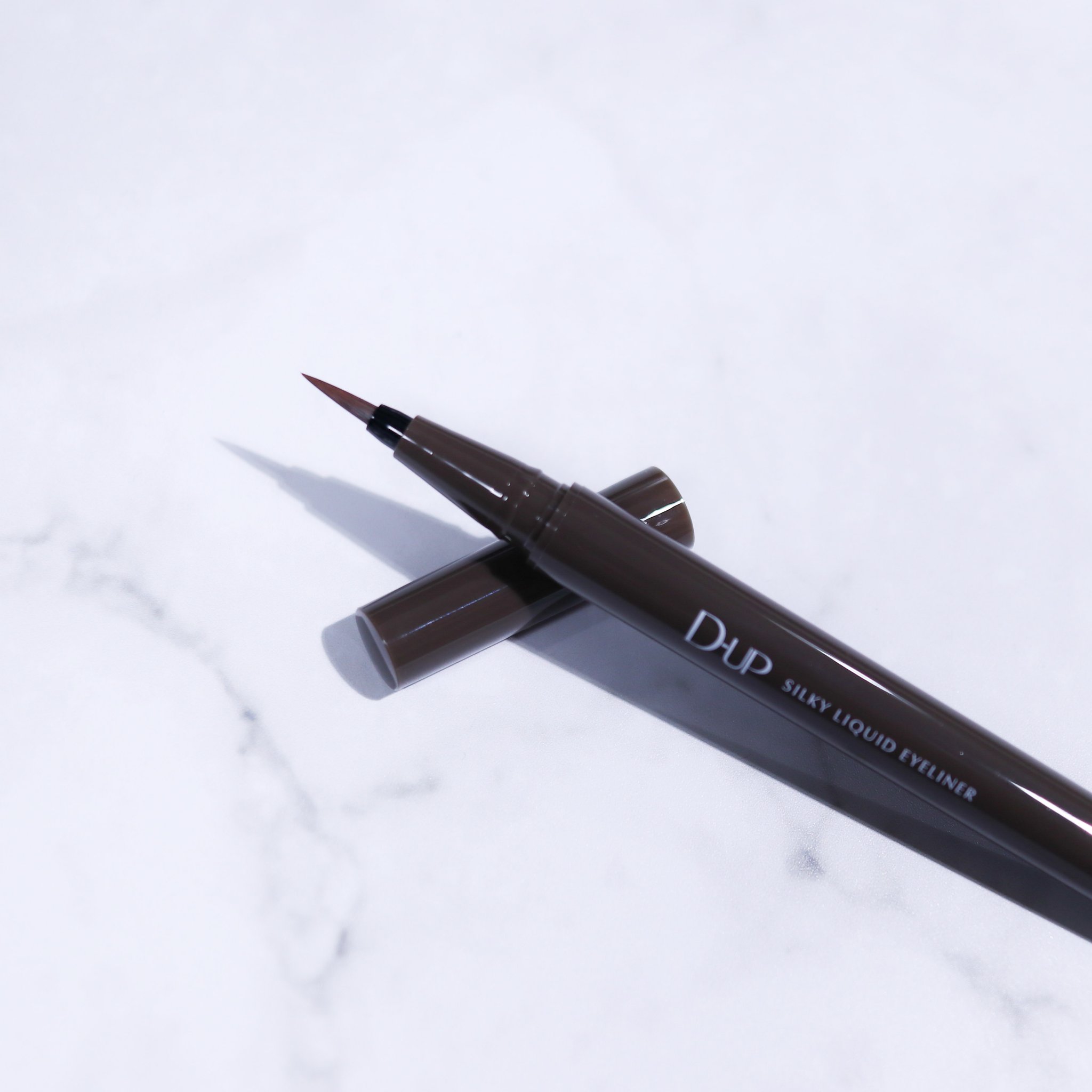 シルキーリキッドアイライナーWP/D-UP/リキッドアイライナーを使ったクチコミ（2枚目）