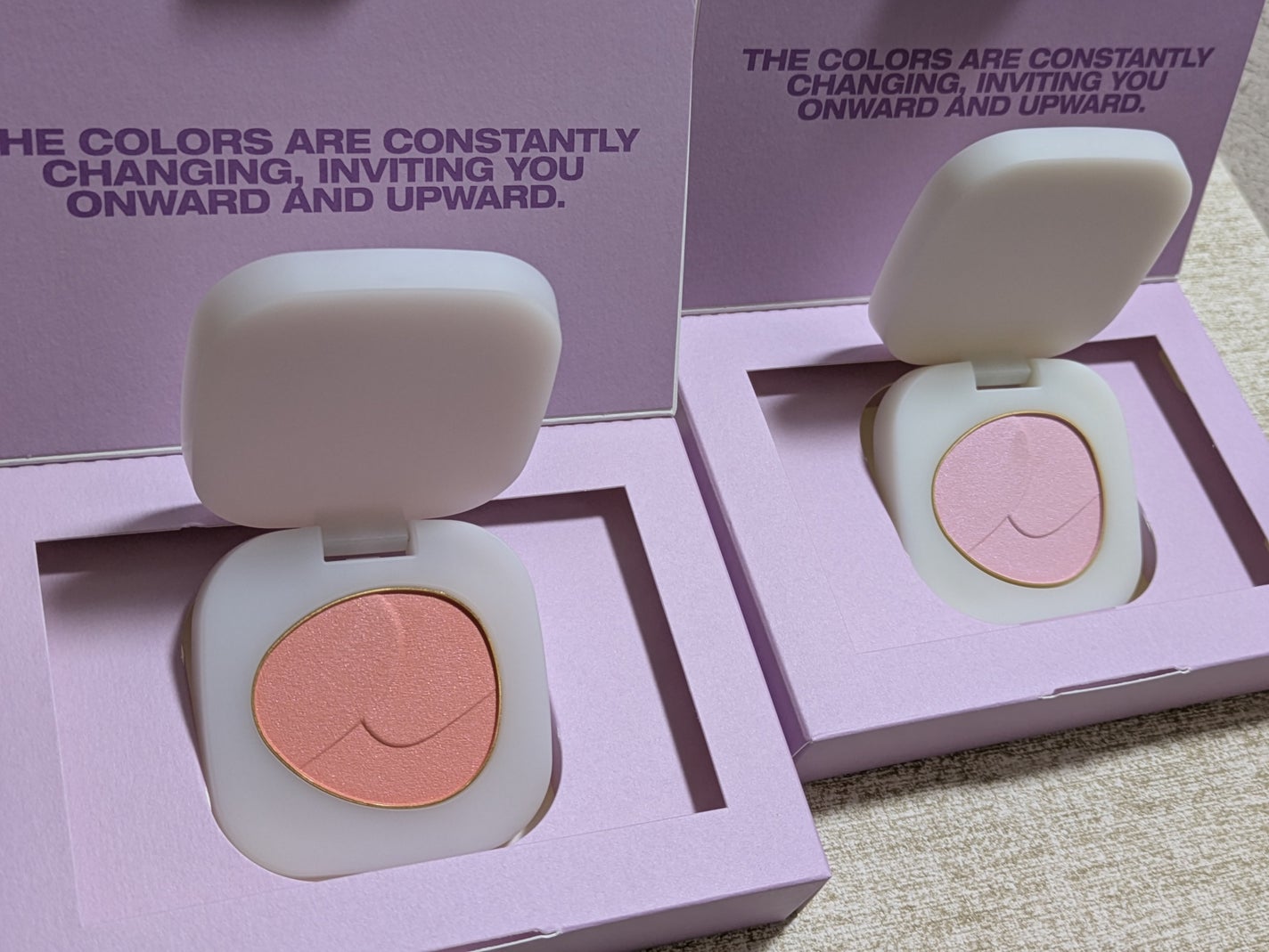 トーン ペタル フロート ブラッシュ/to/one/パウダーチークを使ったクチコミ(1枚目)